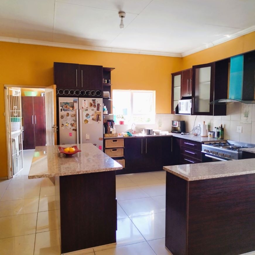 9 Bedroom Property for Sale in Fauna Park Free State